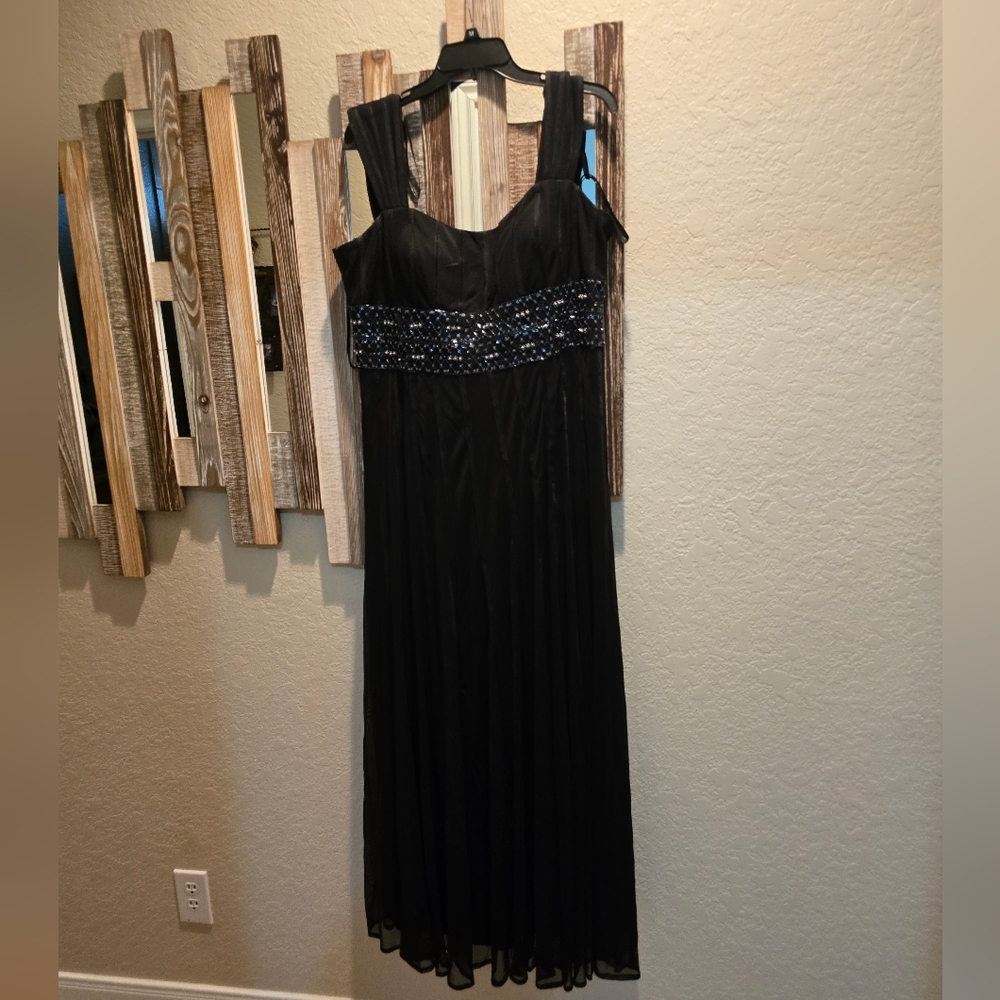 Elegant Black and Blue Evening Dress